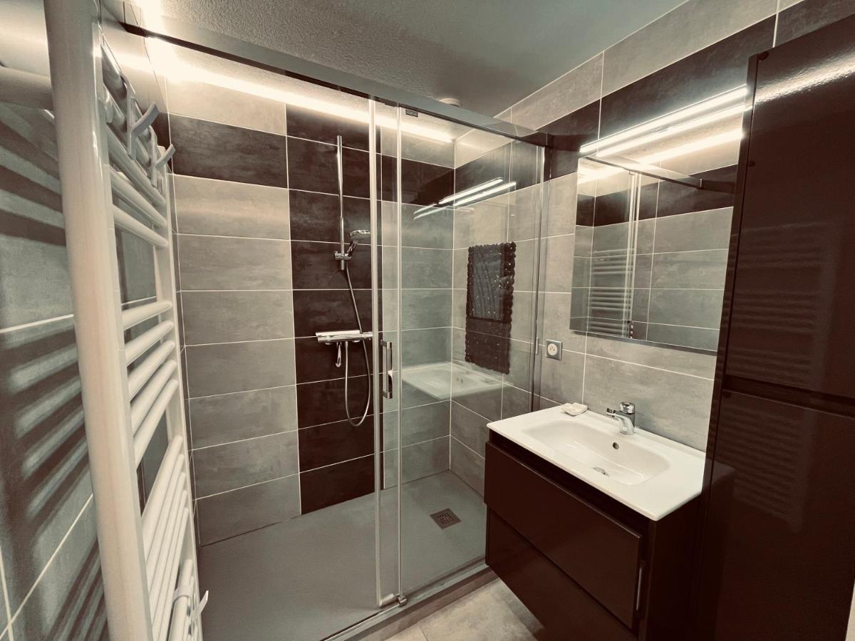 Standing Et Ocean A 50m, De L'oasis Apartment *